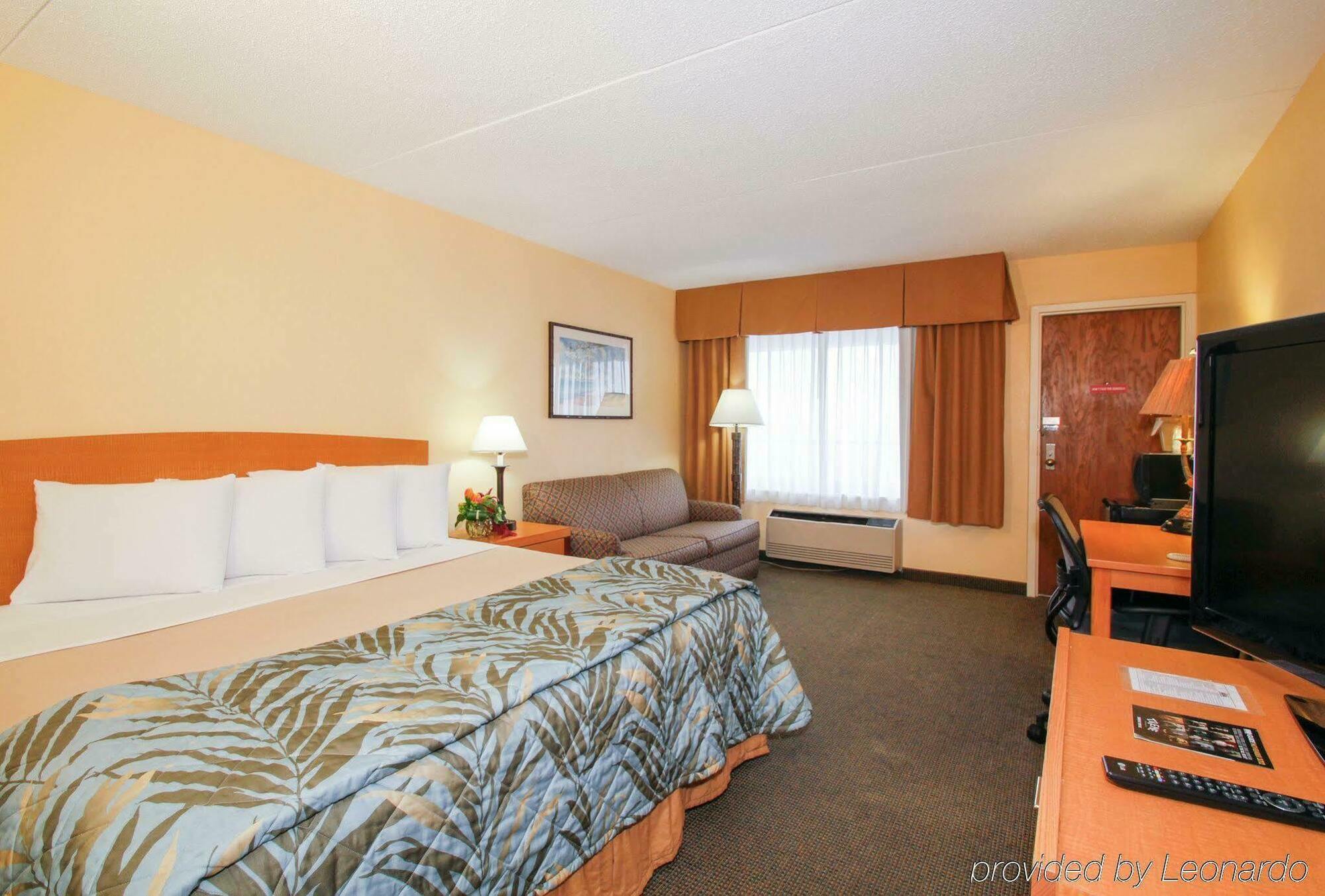 Edgewater Waterpark Hotel Duluth Exterior foto